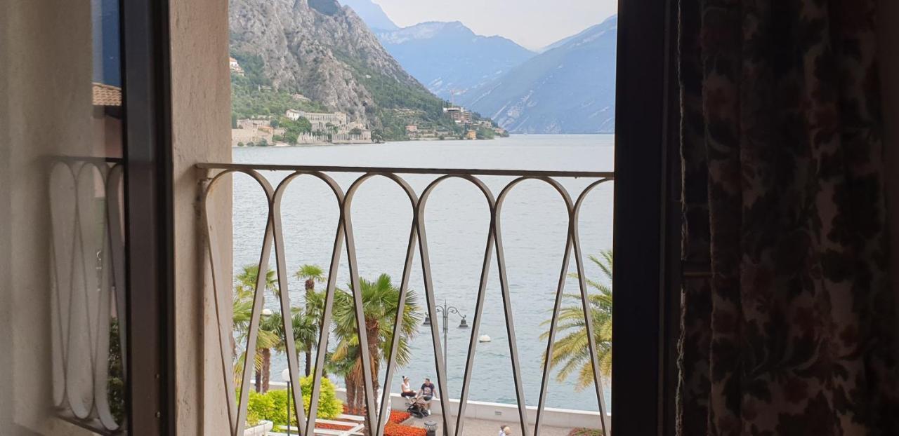 Albergo Bellavista ลีโมเนซุลการ์ดา ภายนอก รูปภาพ