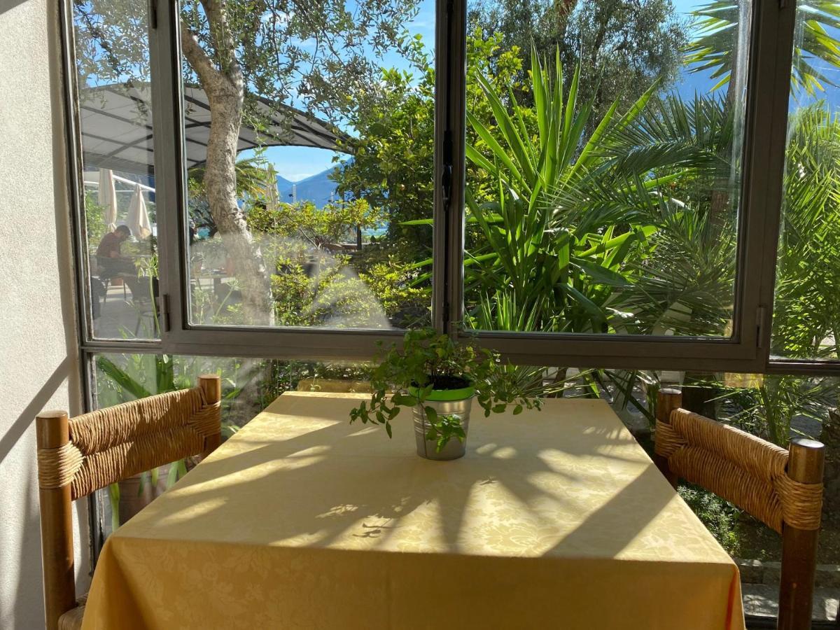 Albergo Bellavista ลีโมเนซุลการ์ดา ภายนอก รูปภาพ