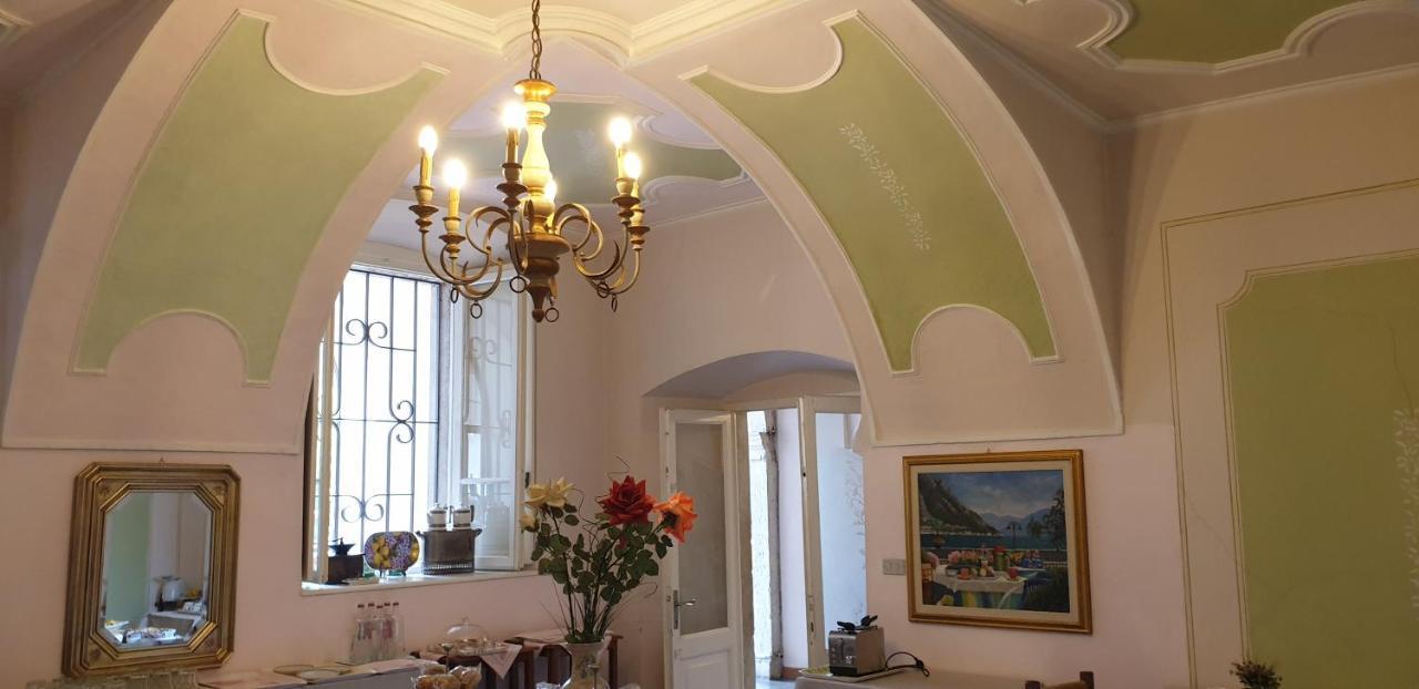 Albergo Bellavista ลีโมเนซุลการ์ดา ภายนอก รูปภาพ