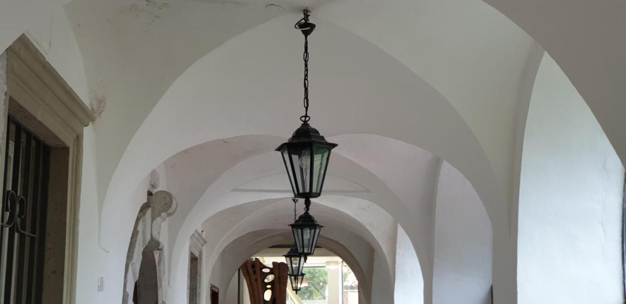 Albergo Bellavista ลีโมเนซุลการ์ดา ภายนอก รูปภาพ