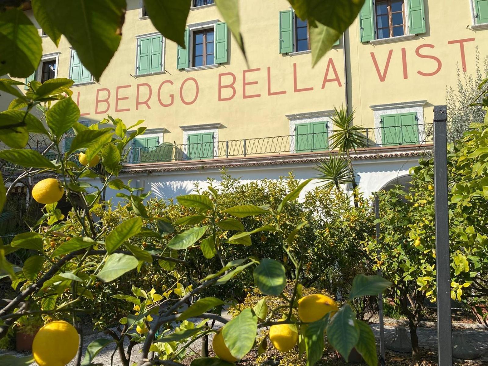 Albergo Bellavista ลีโมเนซุลการ์ดา ภายนอก รูปภาพ