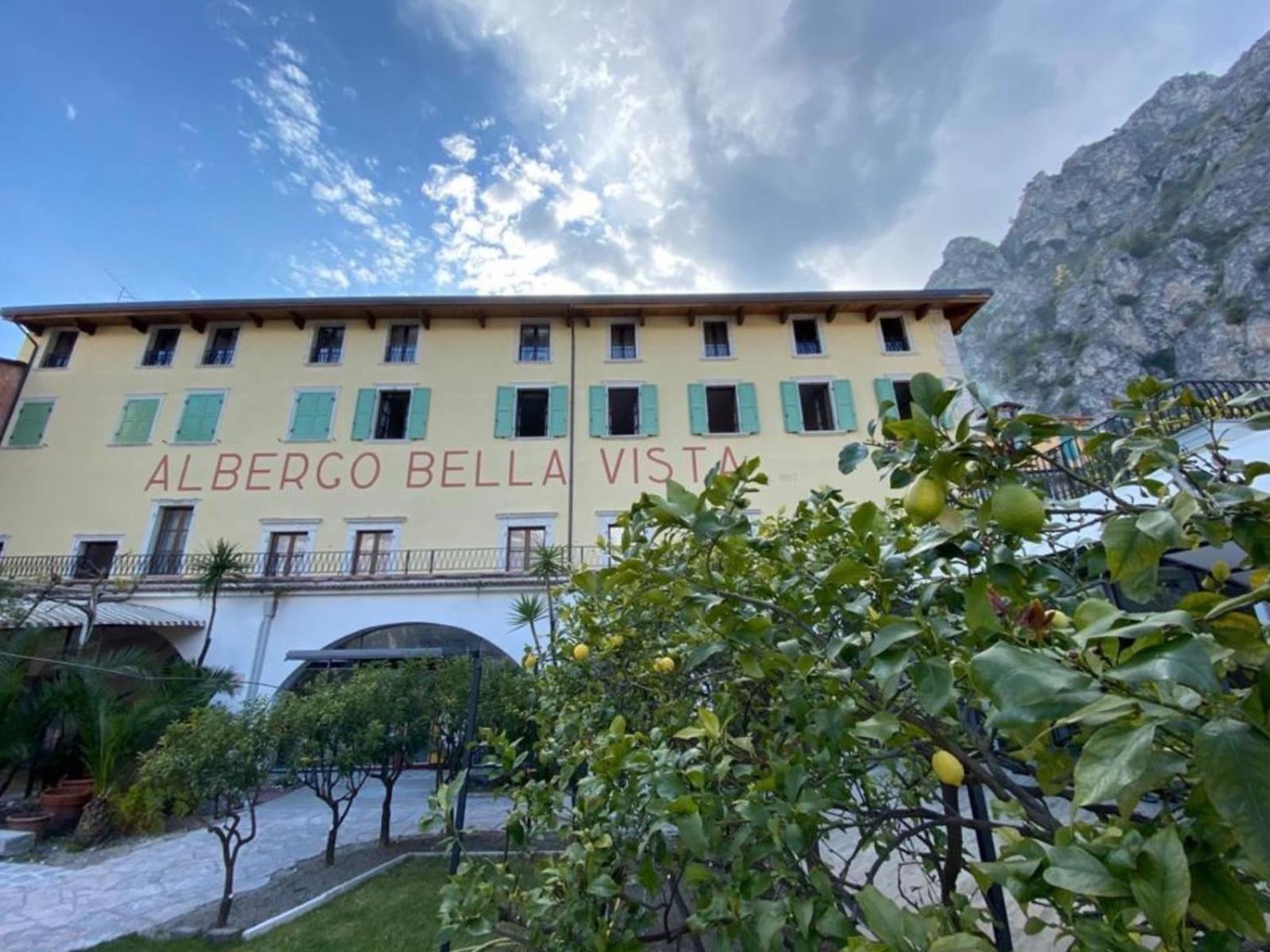 Albergo Bellavista ลีโมเนซุลการ์ดา ภายนอก รูปภาพ